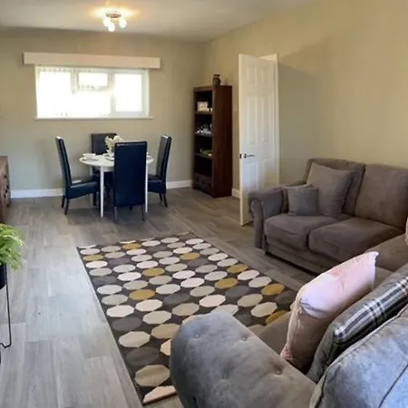 3 Bedroom Modern Flat, Sleeps 8, Mablethorpe, Linc Exterior photo