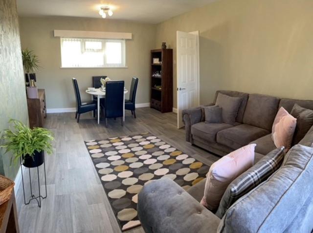 3 Bedroom Modern Flat, Sleeps 8, Mablethorpe, Linc Mablethorpe